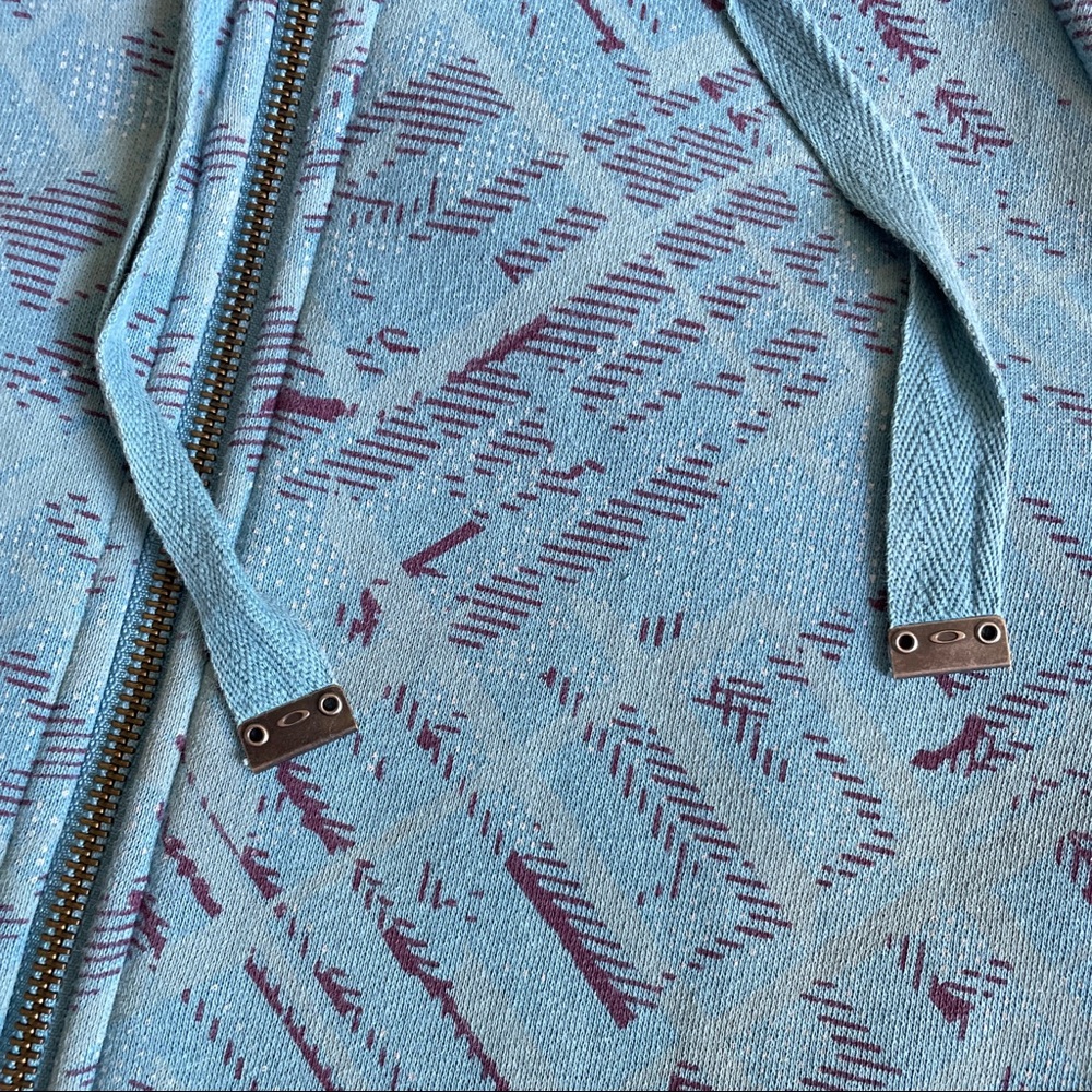 Oakley Jacket - Picture 3 of 10